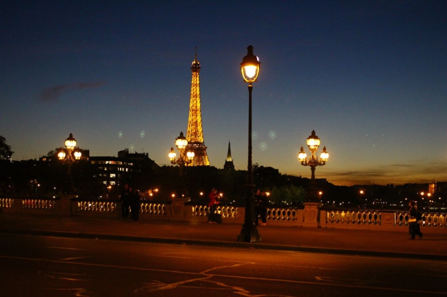 paris by night